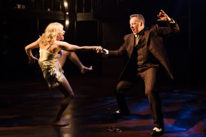 frances-ruffelle-as-queenie-and-john-owen-jones-as-burrs-in-the-wild-party-photo-credit-scott-rylander